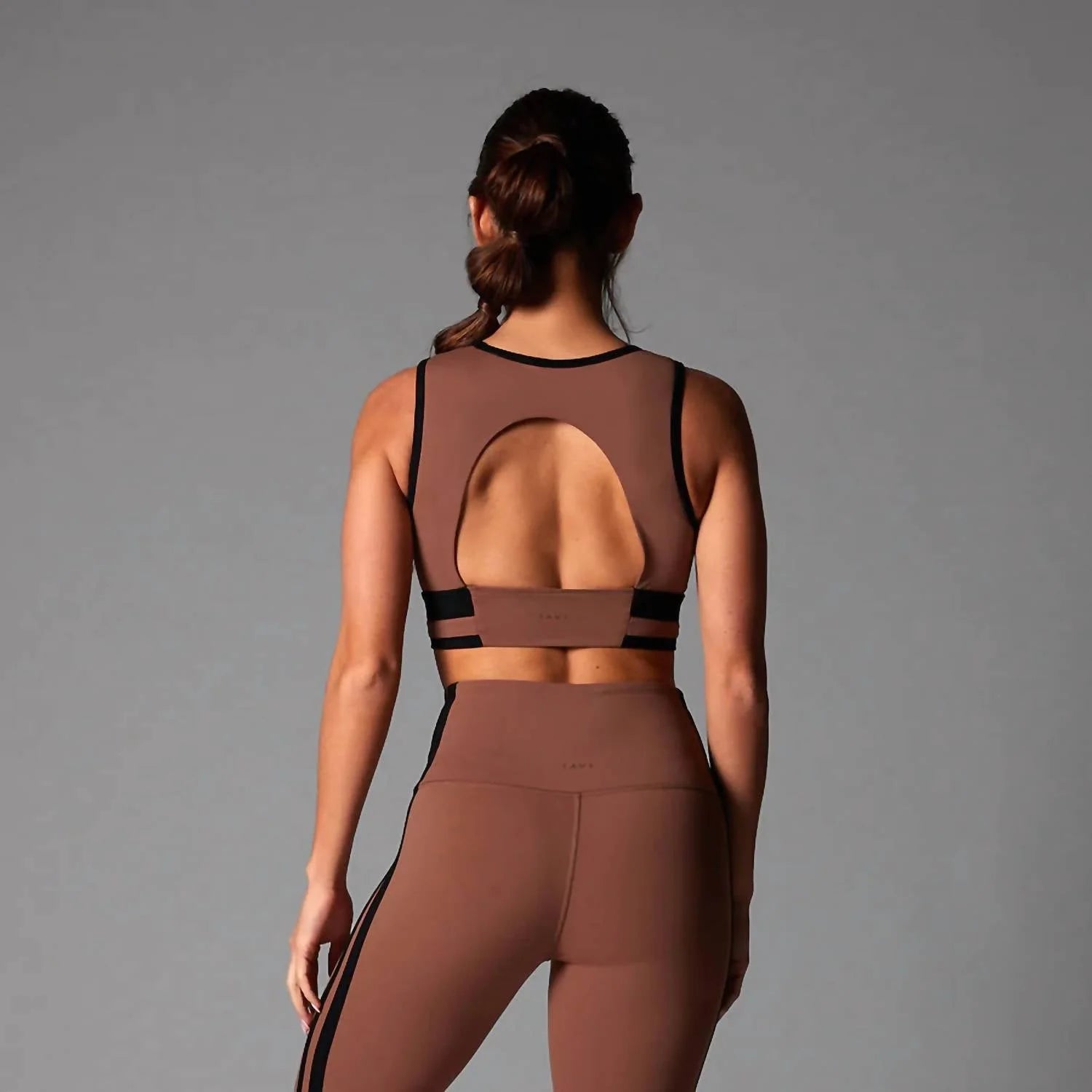 Agility Bra in Clove Ebony